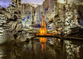 织金洞一日游【岩溶瑰宝，中国溶洞之王，罕见喀斯特地貌梦幻奇观】