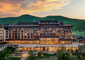 【畅玩乐园3整天丨当日可约不加价】★济南融创施柏阁酒店+双人济南融创海世界/济南融创乐园欢乐套票任选