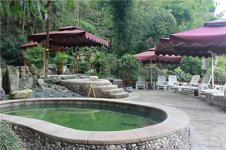 花水湾温泉/樱花宾馆住宿/花水湾樱花宾馆住宿一晚赠送双人早餐 不限