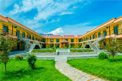 【山西2天1晚戏水自由行】1晚阳高九龙温泉度假村房 双人早餐 双人