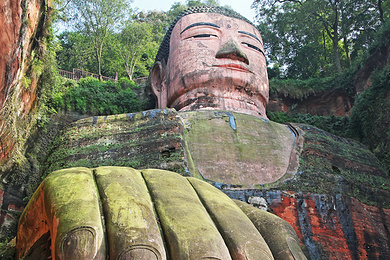成都 重庆6日川味休闲之旅&含机票丨峨眉山 乐山大佛 都江堰 重庆2日