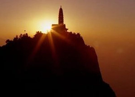 大理鸡足山+鸡足山索道一日游【纯玩自由行/大巴团/大门票+索道往返票+景区上段交通车往返】