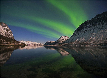 北欧芬兰挪威瑞典芬兰松恩峡湾10天游|豪华游轮过夜 海鲜自助餐&峡湾