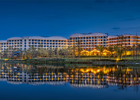 【酒店套餐】住太古里酒店丨看川剧丨双人杜甫草堂/金沙遗址博物馆/成都欢乐谷+住成都太古里禧玥酒店