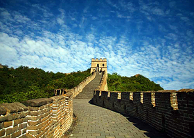 北京慕田峪长城+颐和园一日游【纯玩.外观鸟巢.导游讲解.定点集合.赏秋专线】