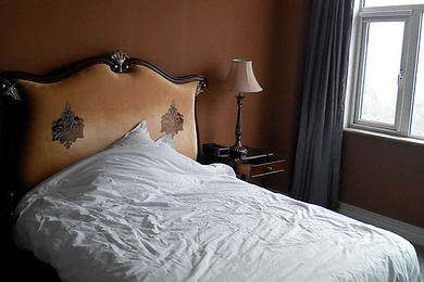 泰山温泉城会议中心豪华三人间住宿1间(含3份早餐)