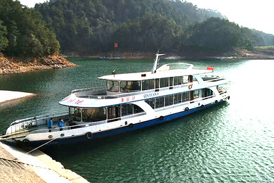 西湖游船团购 f2fde4d8cd6a4002.jpg_r_390x260x90_2d113ad4.jpg