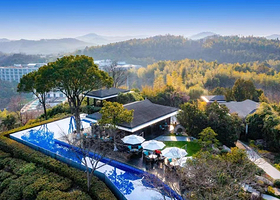 【山景房温泉套餐】涵田温泉度假村山景房1晚含早+双人温泉+聆湖湾乐园+旅拍