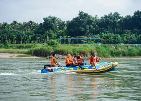 刺激玩乐丨西双版纳澜沧江漂流+南亚风情岛骑马一日游