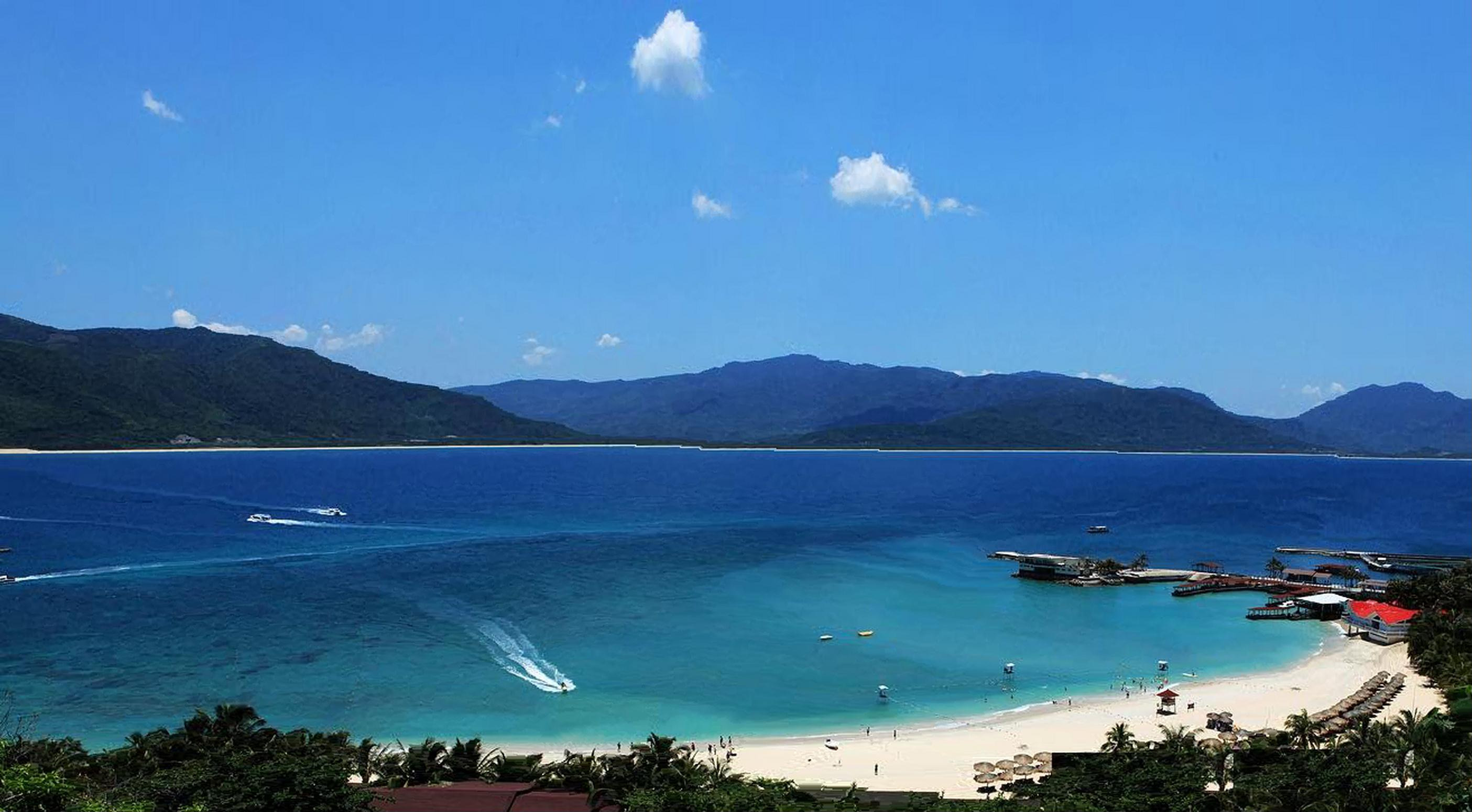 5晚连住海边酒店*赠特色"自助素斋 黎家特色宴" 观光车*沈阳三亚6日