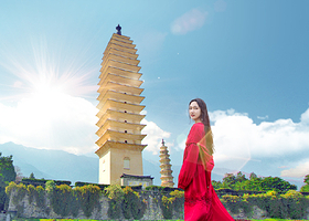 大理苍山+喜洲+花语牧场+三塔+大理古城一日游【2-8人小团