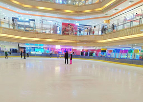 浩泰冰上运动中心（新世界百货店）