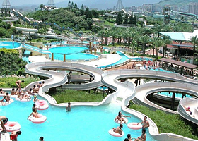 八仙水上乐园