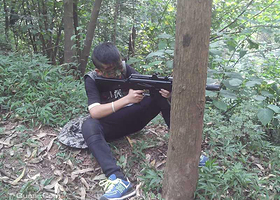 翠湖湾野外烧烤真人CS基地