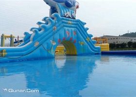 卧龙动漫水世界