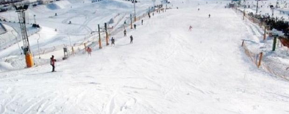 临沂茶山滑雪场门票图片