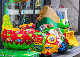 优乐园儿童时尚空间