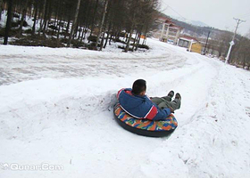 香炉山滑雪场