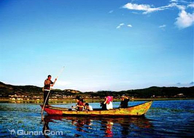 拉市海恩宗二队马场