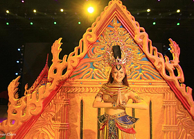 诺亚金洲大剧院