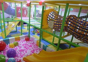 童心堡益智乐园（盐步店）