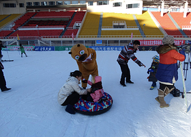 天雪宫嬉雪乐园