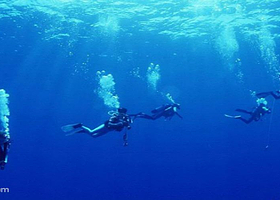 大东海环球潜水基地