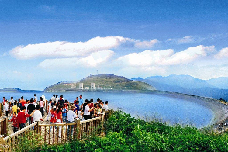 安吉江南天池旅游
