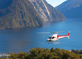皇后镇米尔福德峡湾冰川直升机巡游