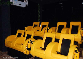 身临其境7D多人对战互动影院