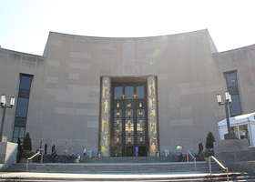 布鲁克林公共图书馆