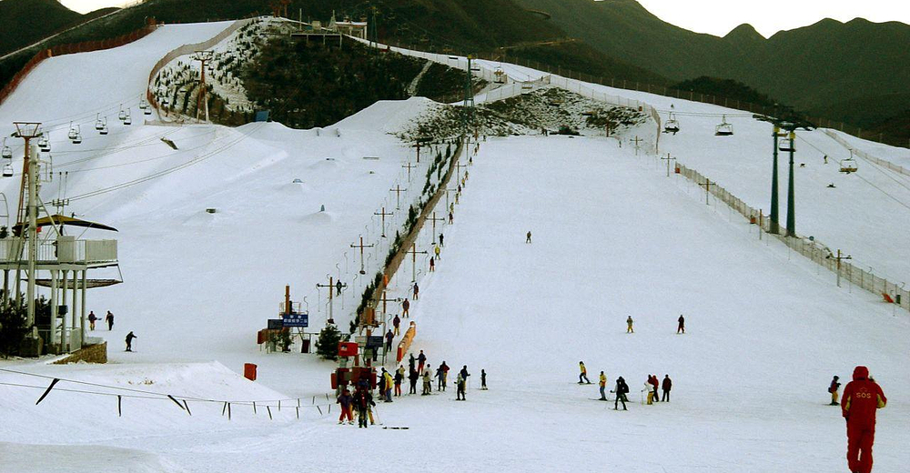 莲花山滑雪场平日日场全天含雪具滑雪票 来这里旅行 景点门票预订