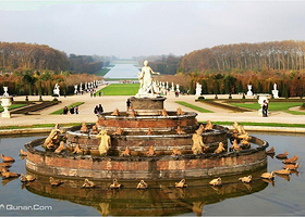 凡尔赛宫御花园