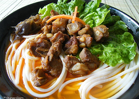 新桥香过桥米线