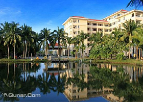 忆云华美达温泉