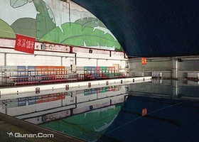 优龙会议中心游泳馆