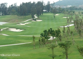 内蒙古包头亚欧体育度假村高尔夫球会