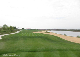 青岛岭海温泉高尔夫球场