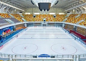 上海大学生体育中心体育馆（国际滑冰馆）