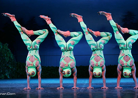 广州军区杂技艺术中心