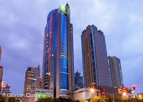 上海浦东假日酒店东广场