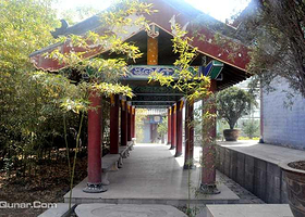 藏獒文化风情园