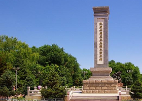 周恩来视察纪念碑