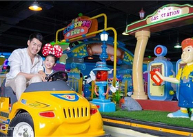 大白鲸世界儿童乐园