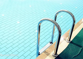 香水湾室内恒温游泳馆