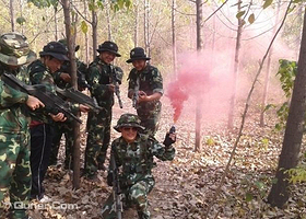 黑铁山真人CS俱乐部