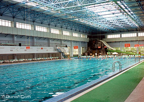 黄冈体育场恒温游泳馆