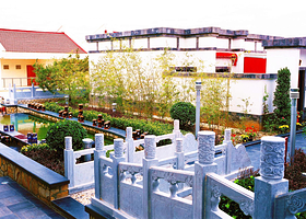 御温塘度假村温泉