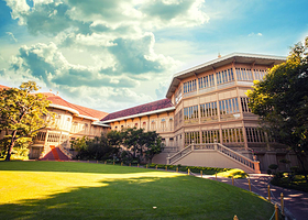 五世皇柚木行宫