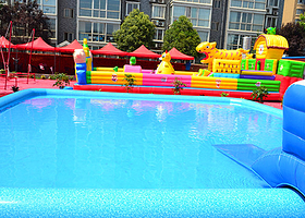 凤三动漫水世界